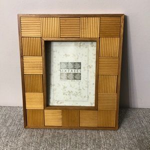 VINTAGE Wood picture frame